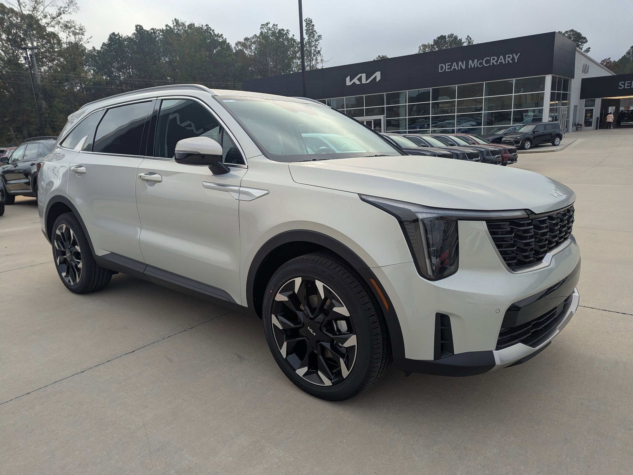 2026 Kia Sorento EX's photo