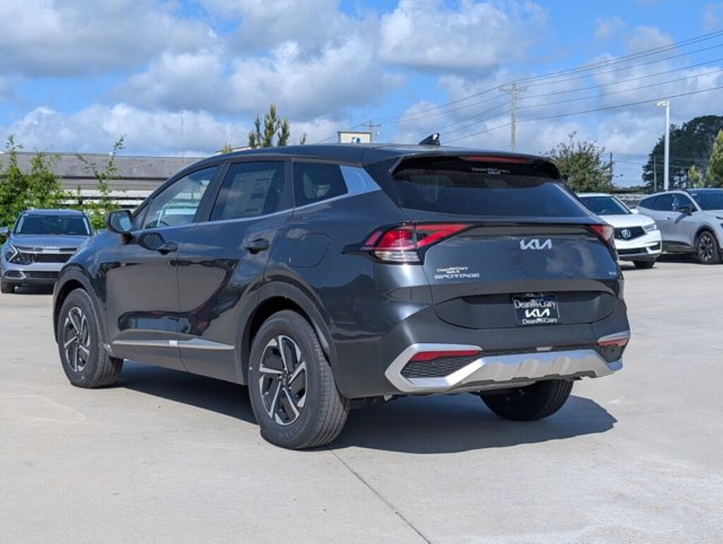 Used 2025 Kia Sportage Hybrid LX SUV