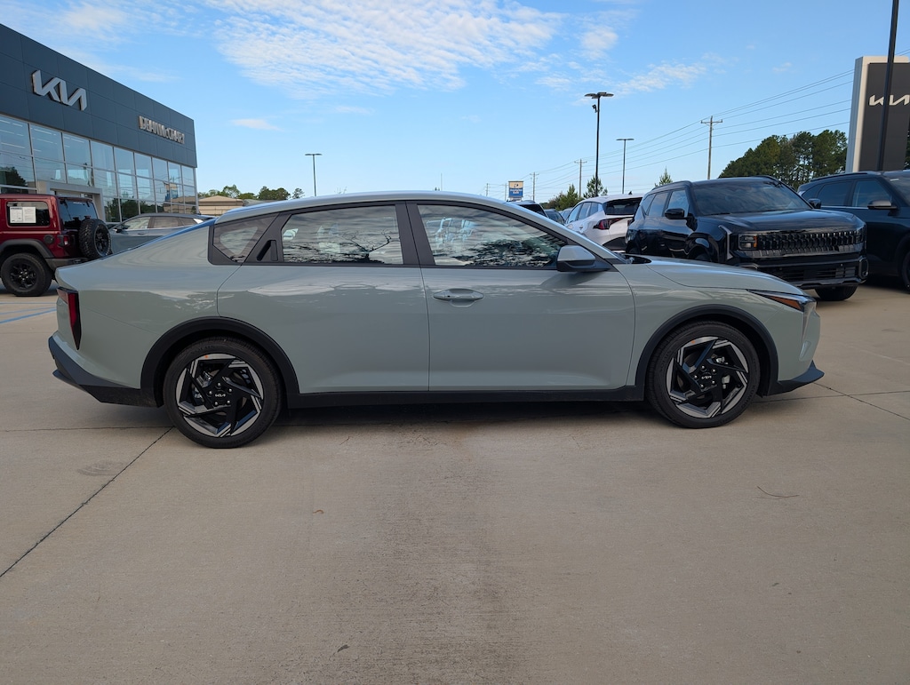 New 2026 Kia K4 EX Sedan