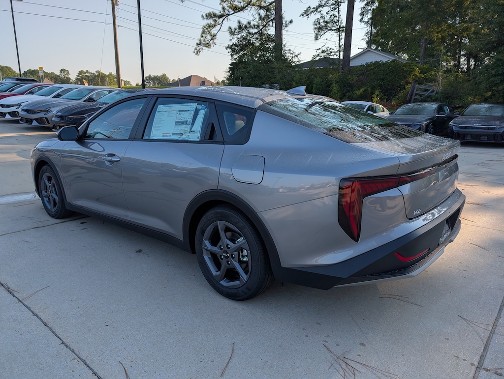New 2026 Kia K4 LXS Sedan