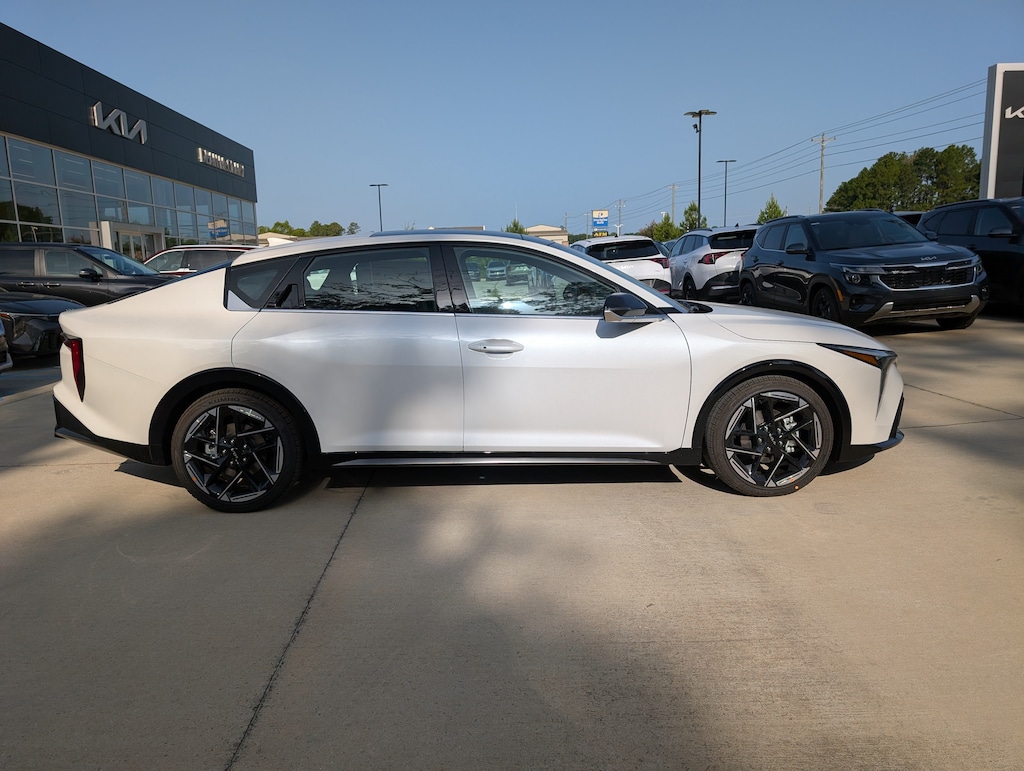 New 2026 Kia K4 GT-Line Sedan