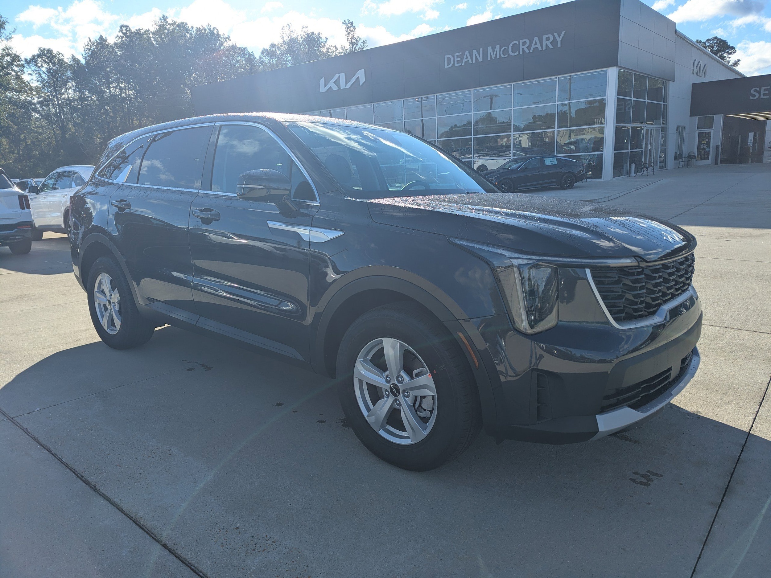 2026 Kia Sorento LX's photo