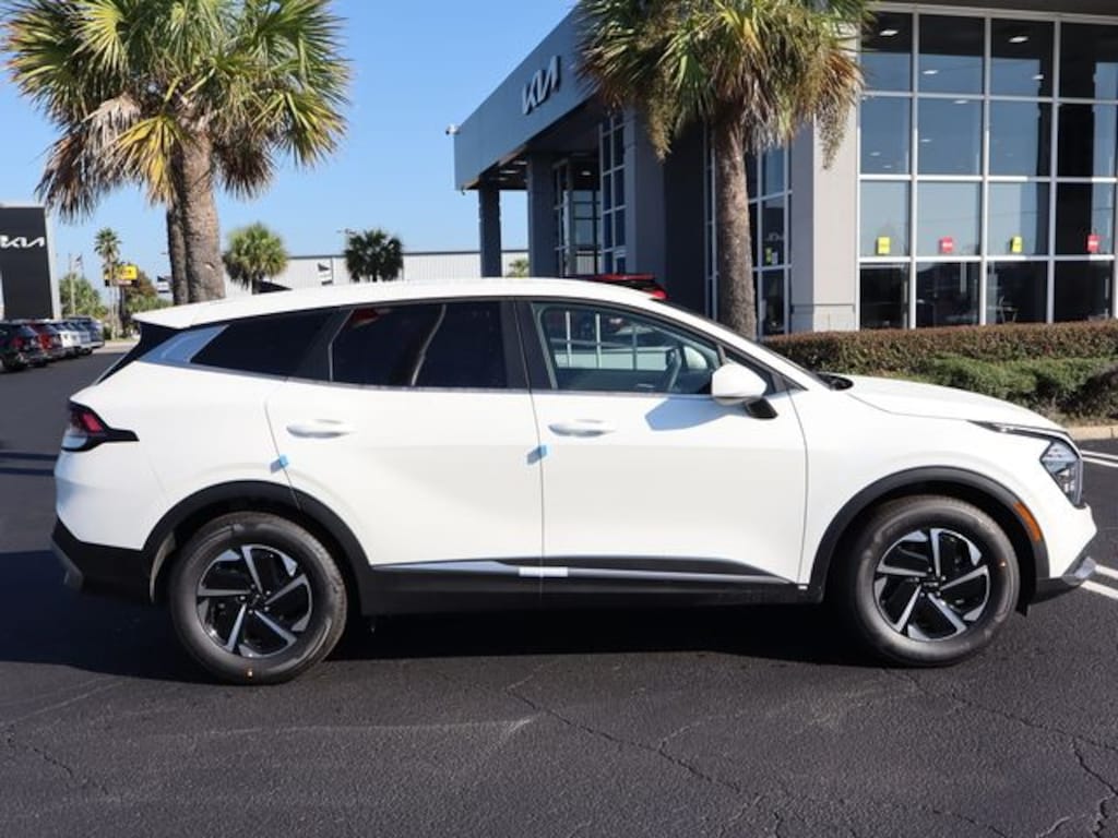 Used 2025 Kia Sportage Hybrid LX SUV
