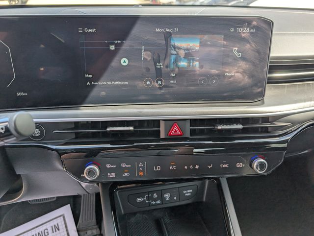 2025 Kia K5 GT - Photo 16
