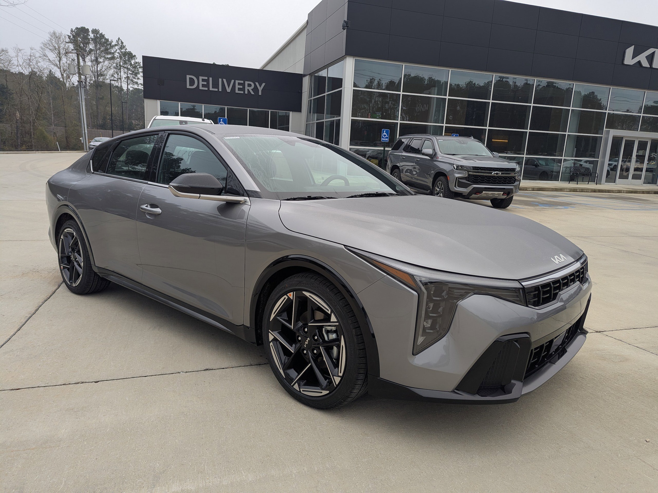 2025 Kia K4 GT-Line's photo