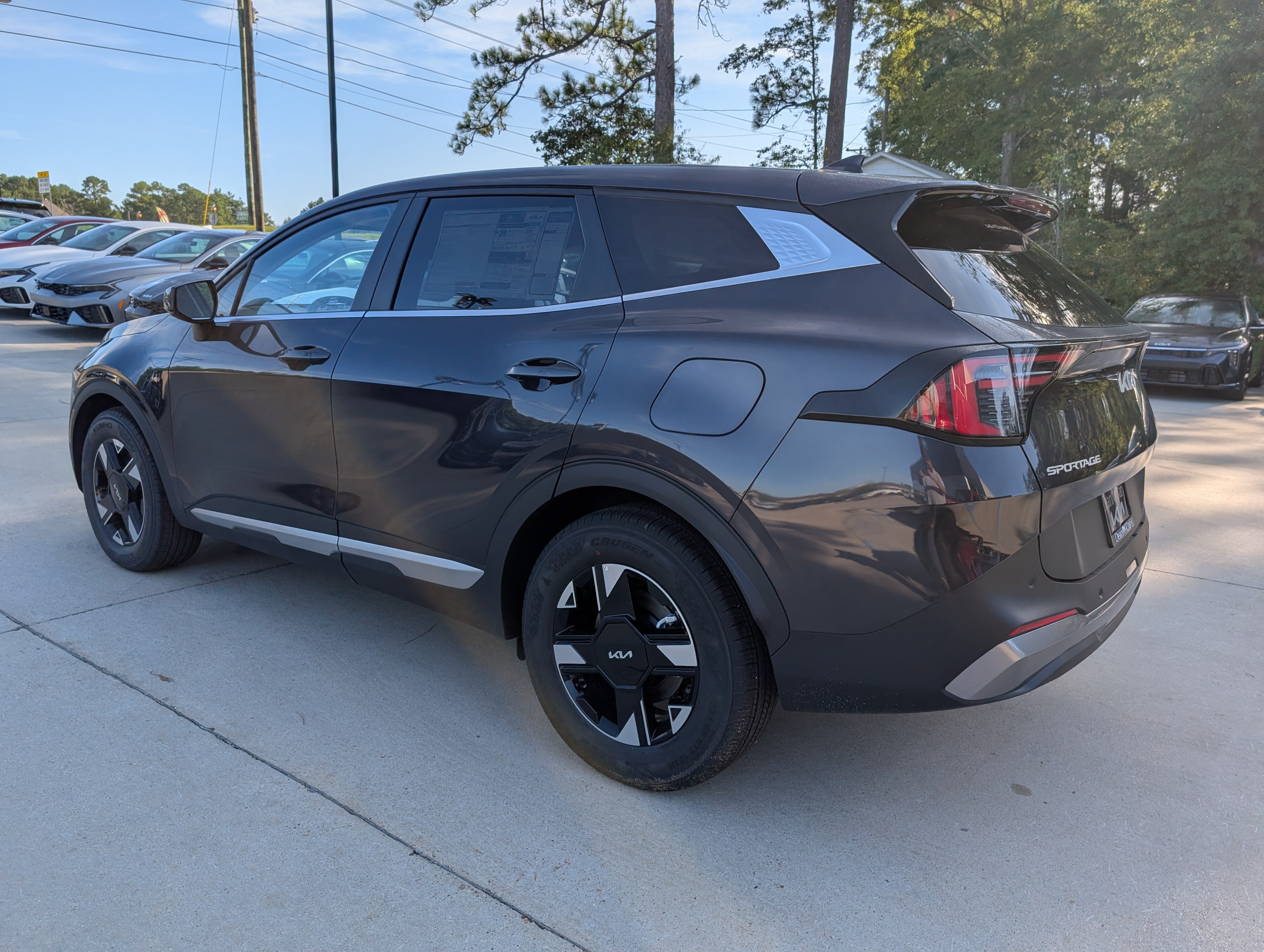 New 2026 Kia Sportage LX SUV