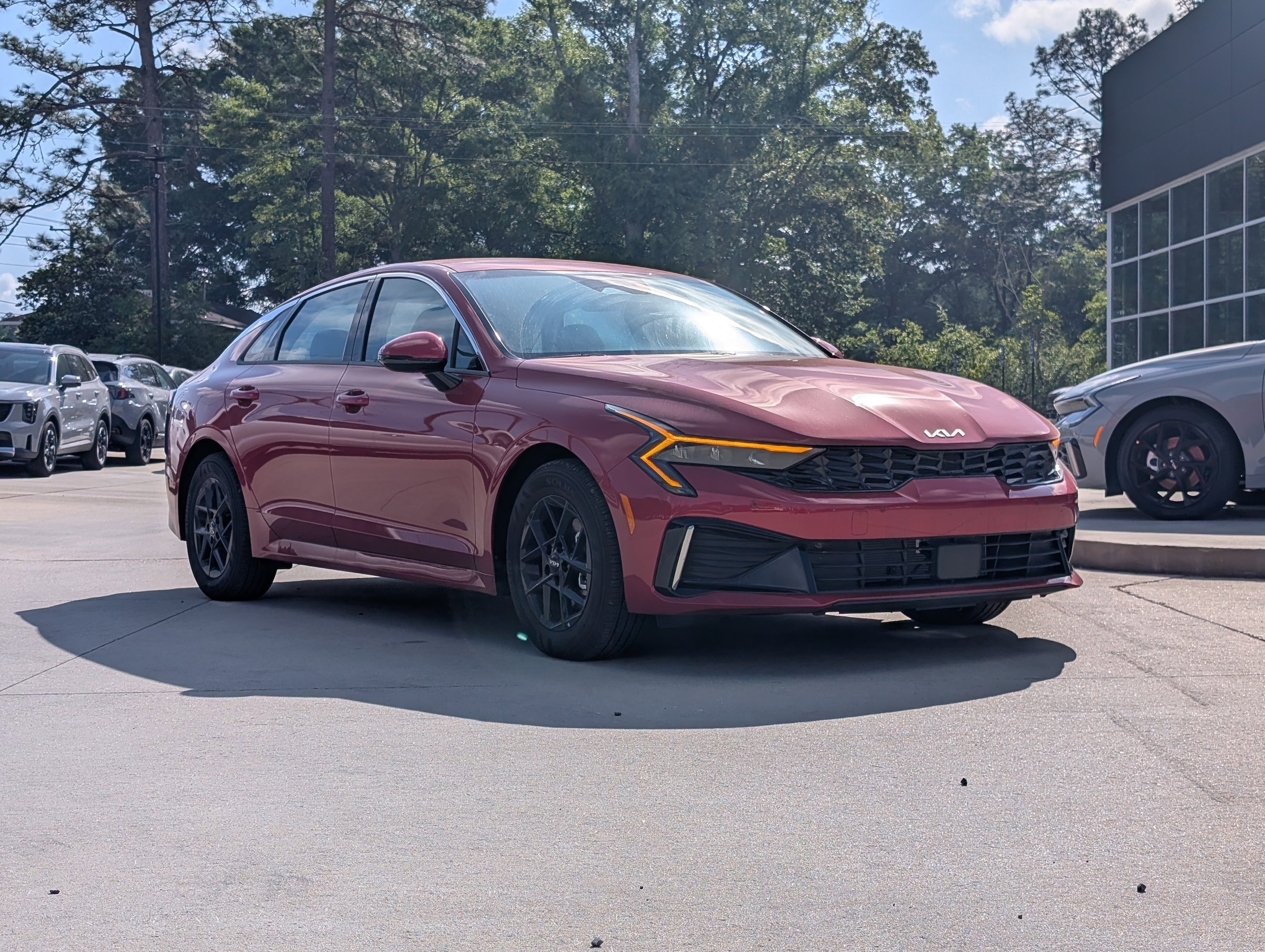 2025 Kia K5 LXS - Photo 7
