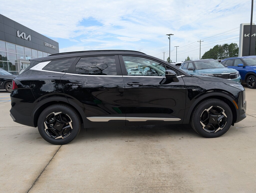 New 2026 Kia Sportage EX SUV