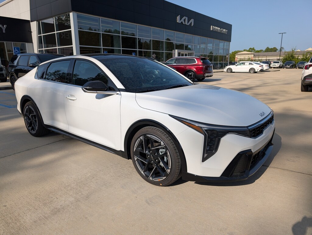New 2026 Kia K4 GT-Line Sedan