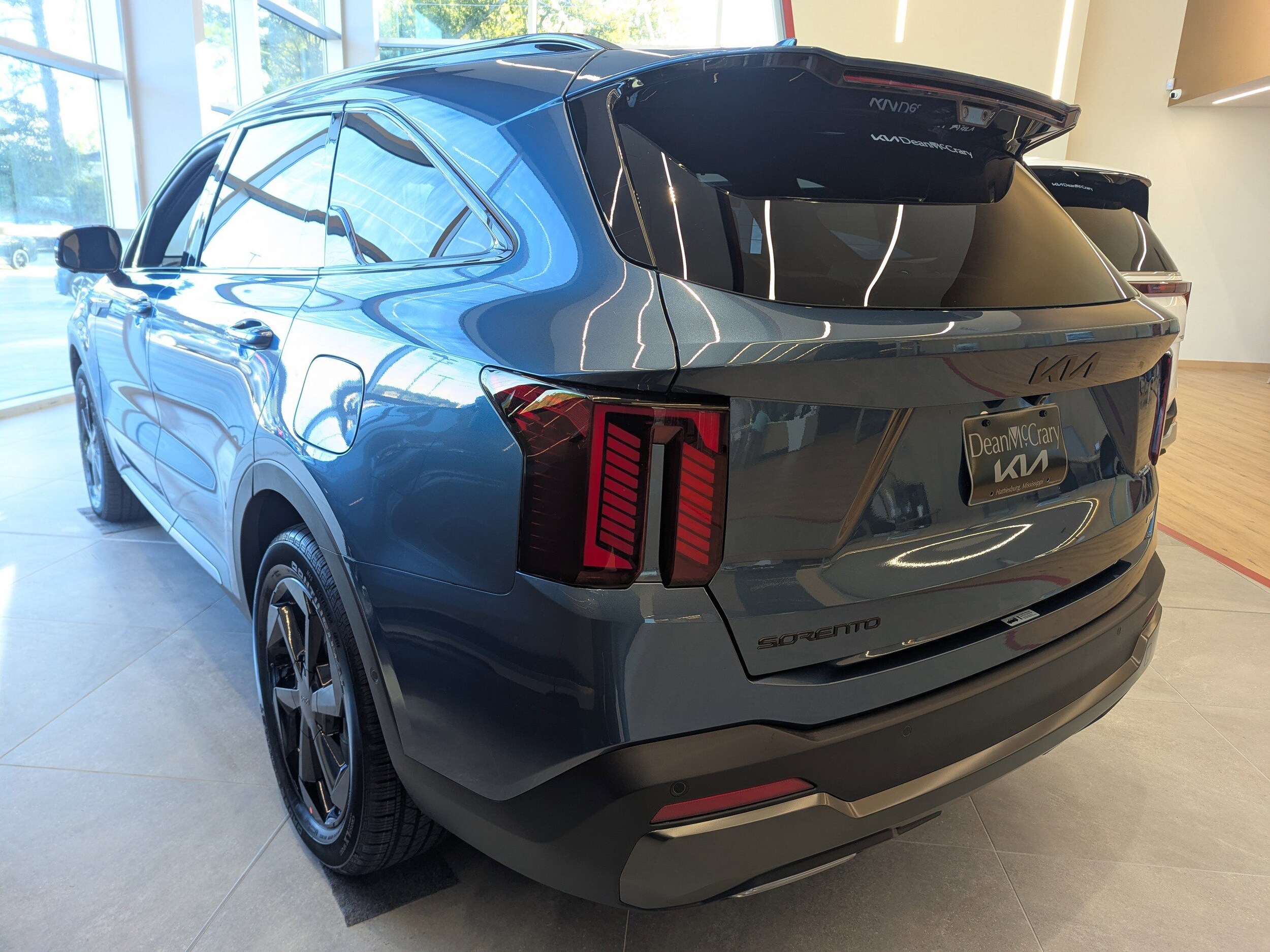 2026 Kia Sorento Hybrid X-Line SX Prestige photo 2