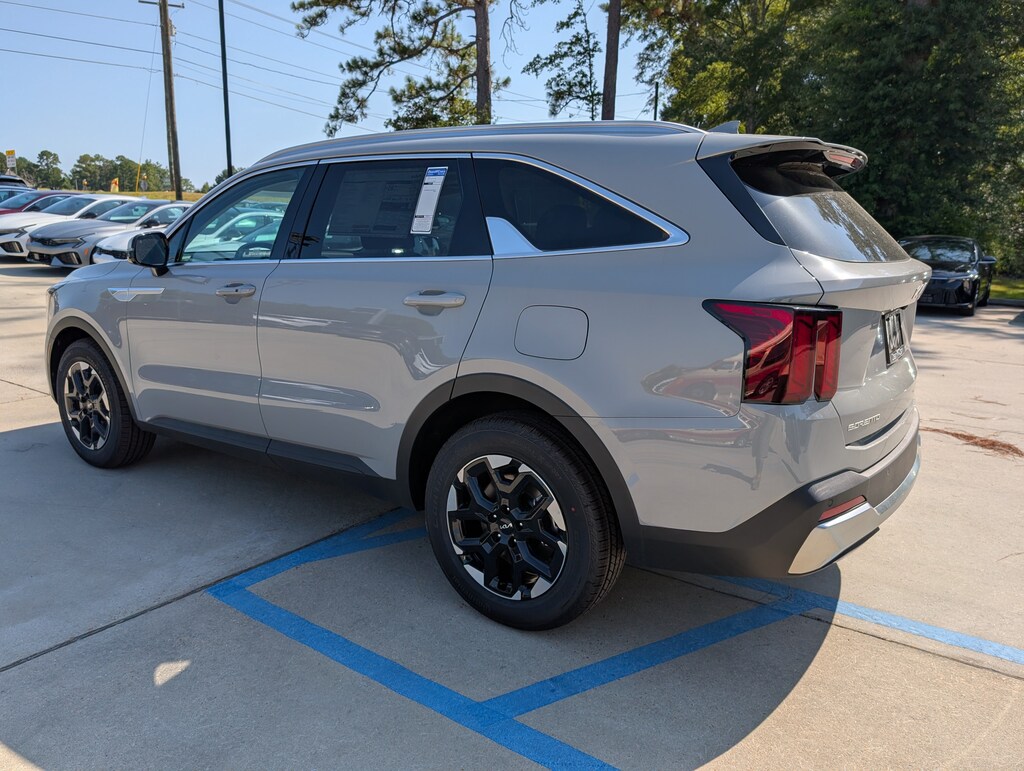 New 2026 Kia Sorento S SUV