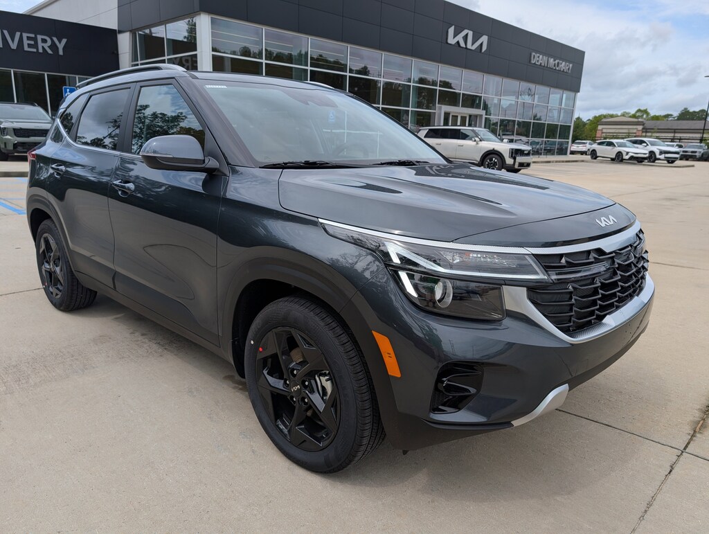 New 2026 Kia Seltos EX SUV