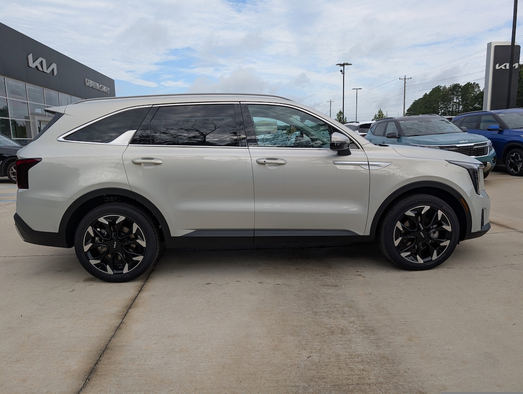 New 2026 Kia Sorento EX SUV