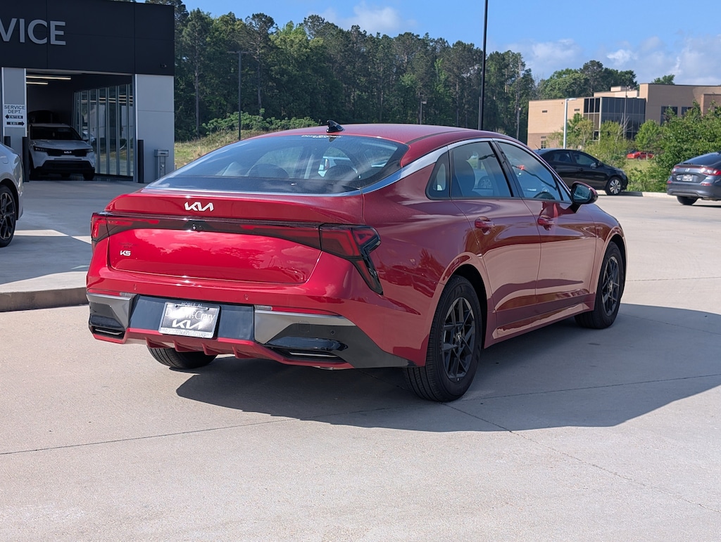 New 2025 Kia K5 LXS Sedan