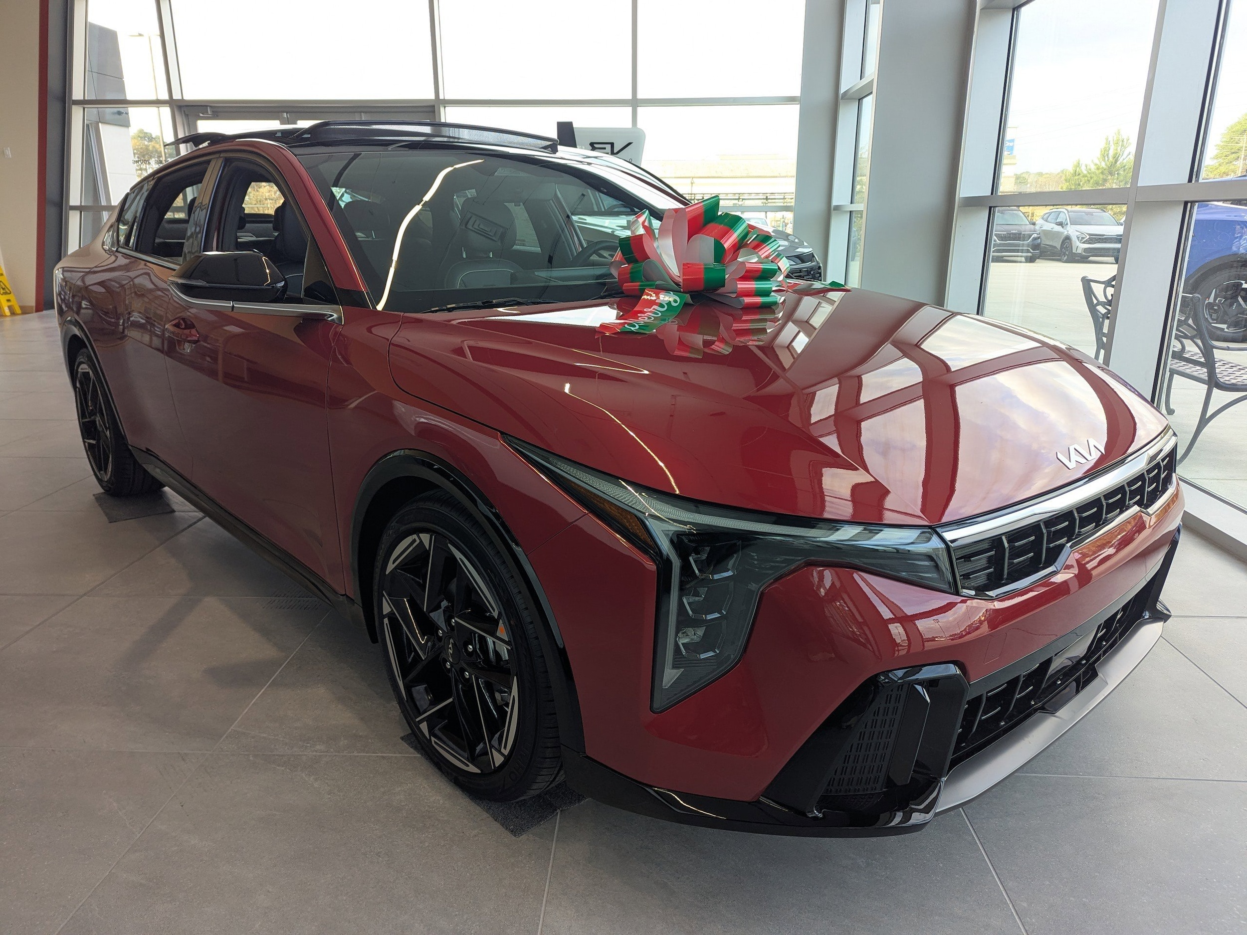 2025 Kia K4 GT-Line's photo