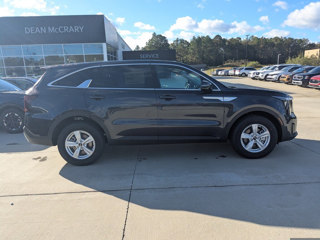 New 2026 Kia Sorento LX SUV