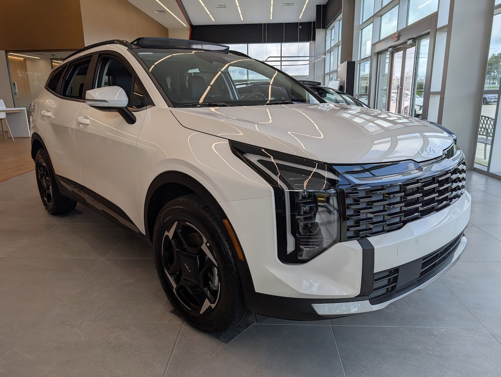 New 2026 Kia Sportage Hybrid EX SUV