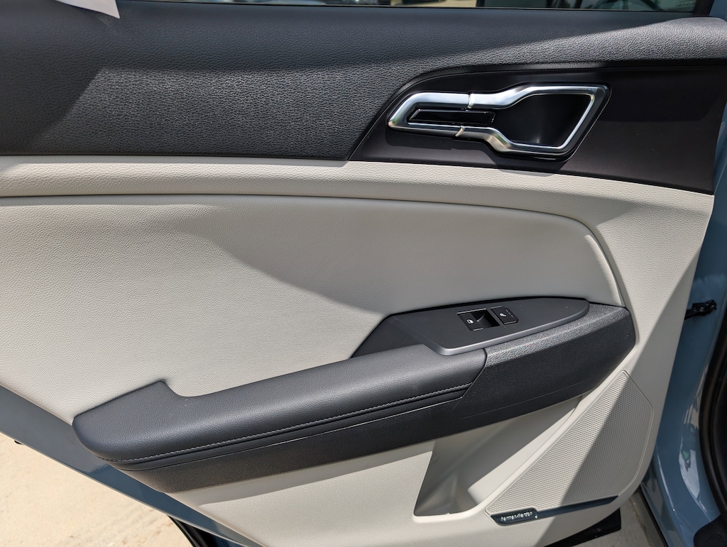 New 2026 Kia Sportage Hybrid SX-Prestige SUV