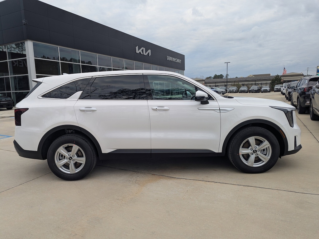 New 2026 Kia Sorento LX SUV