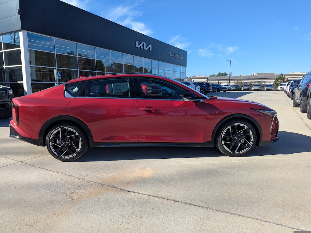 New 2025 Kia K4 GT-Line Sedan