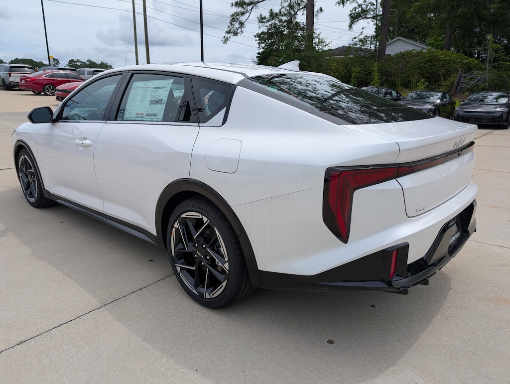 New 2026 Kia K4 GT-Line Sedan