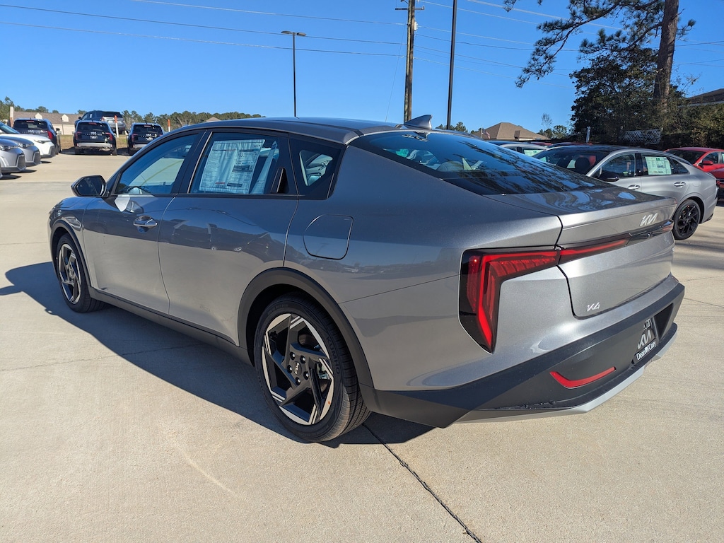 New 2025 Kia K4 EX Sedan