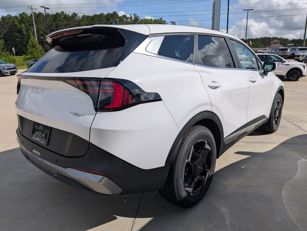New 2026 Kia Sportage EX SUV
