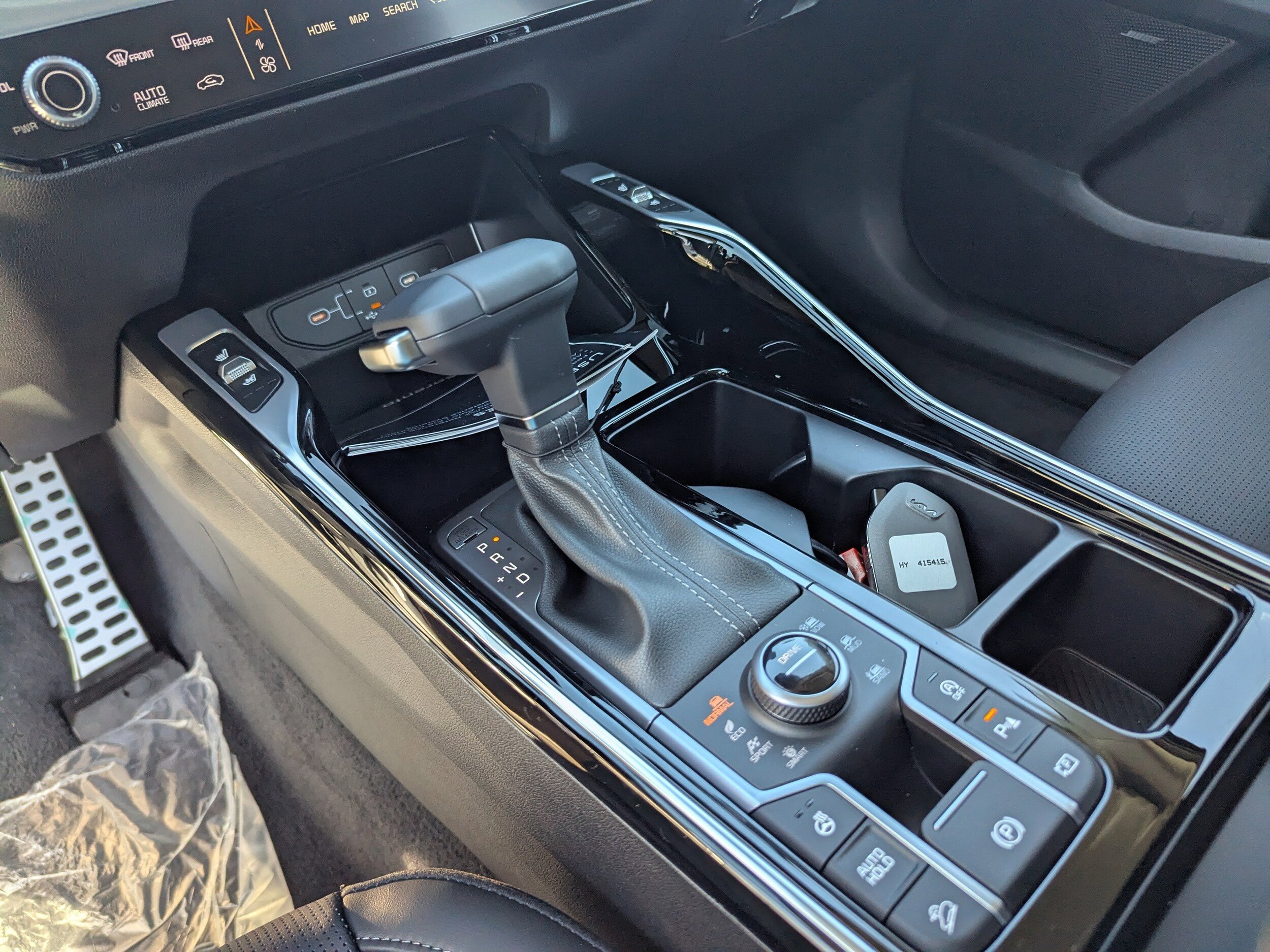 2026 Kia Sorento X-Line SX - Photo 13