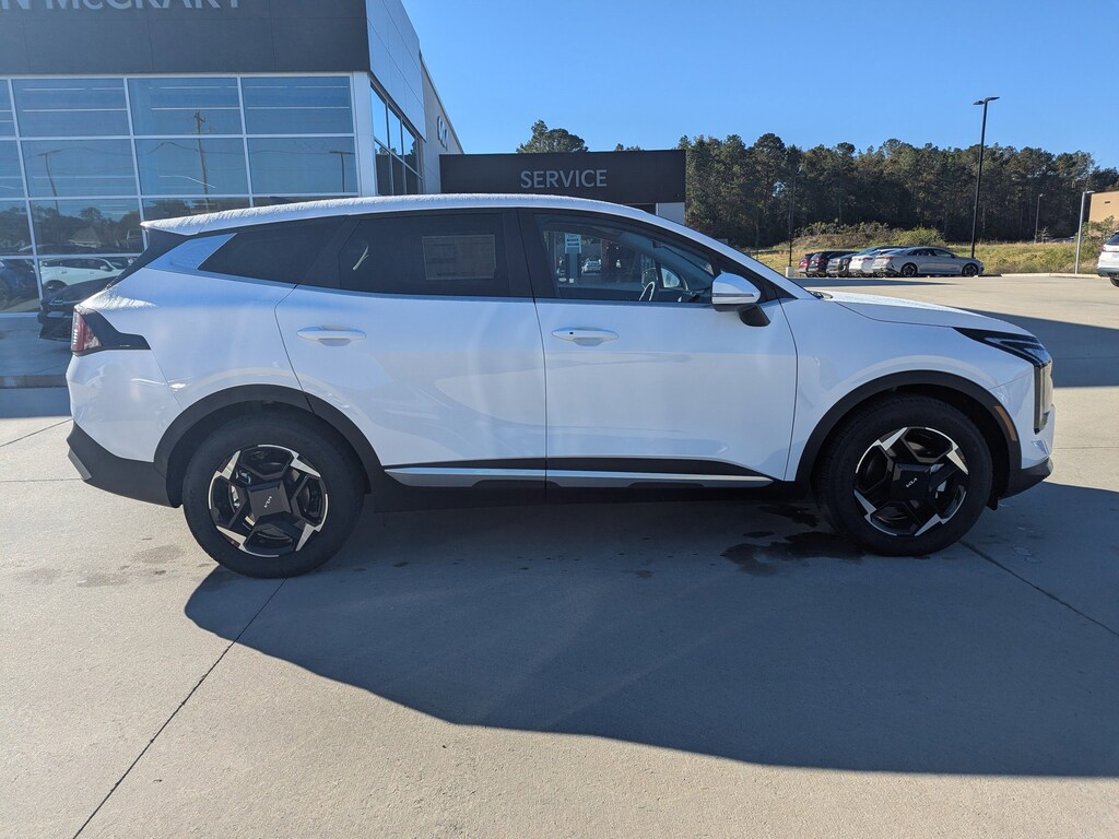 New 2026 Kia Sportage EX SUV