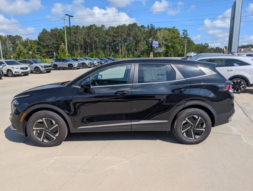Used 2025 Kia Sportage Hybrid LX SUV