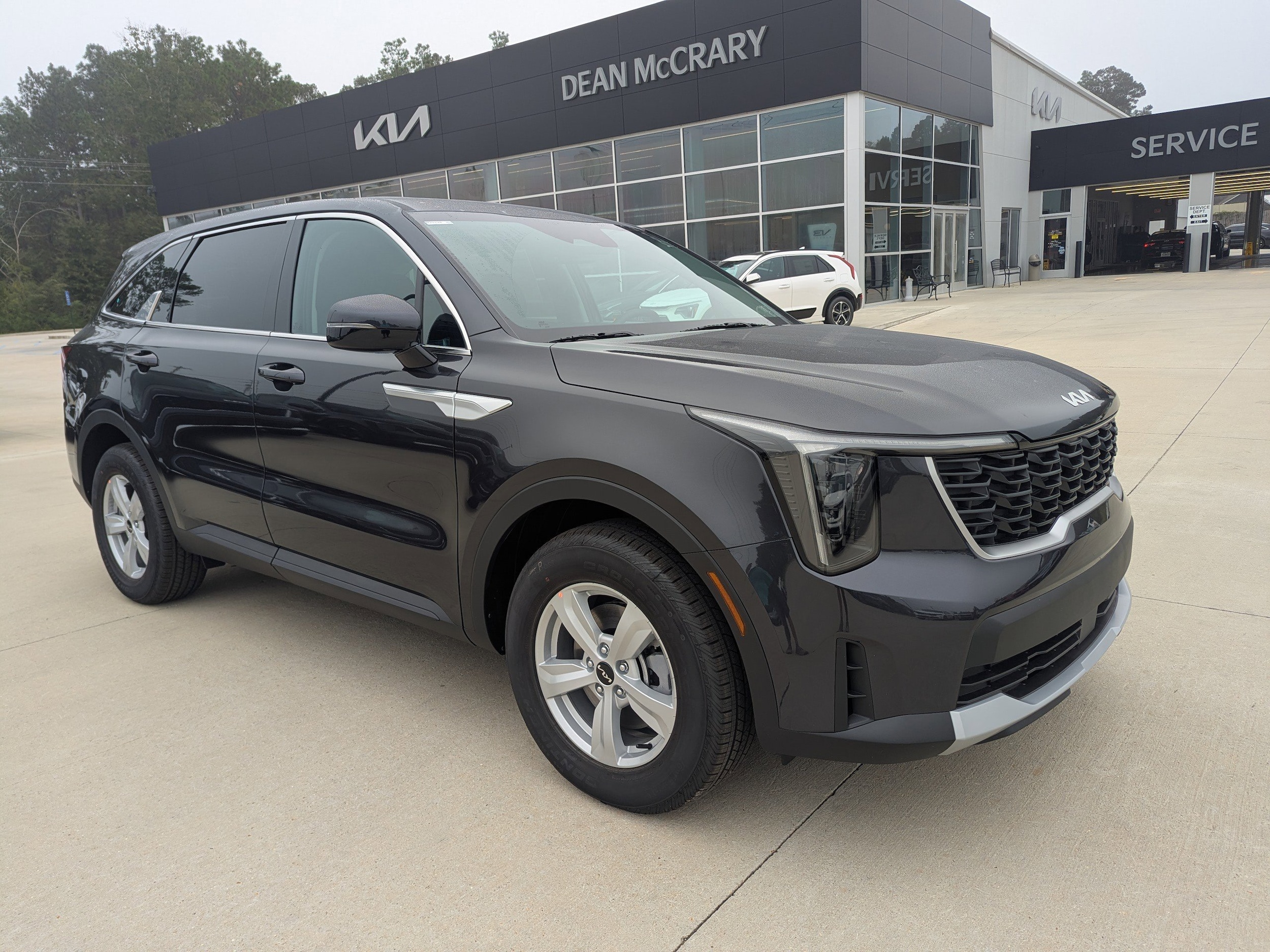 2026 Kia Sorento LX's photo