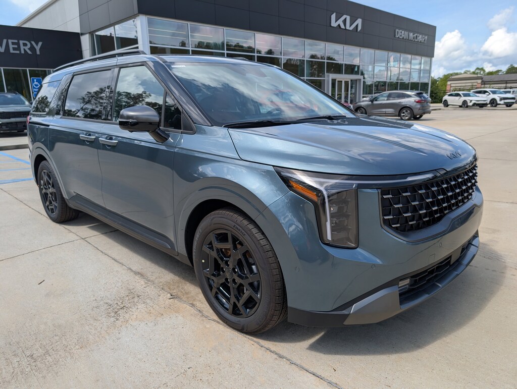 New 2026 Kia Carnival SX Van Passenger Van