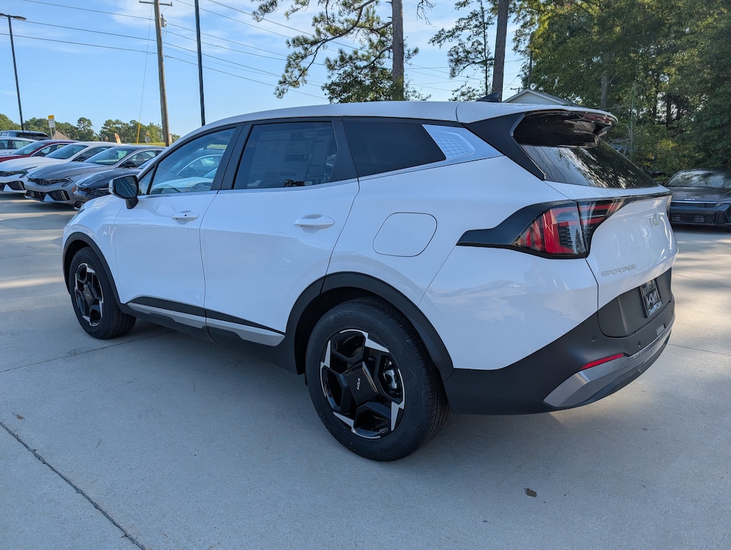 New 2026 Kia Sportage EX SUV