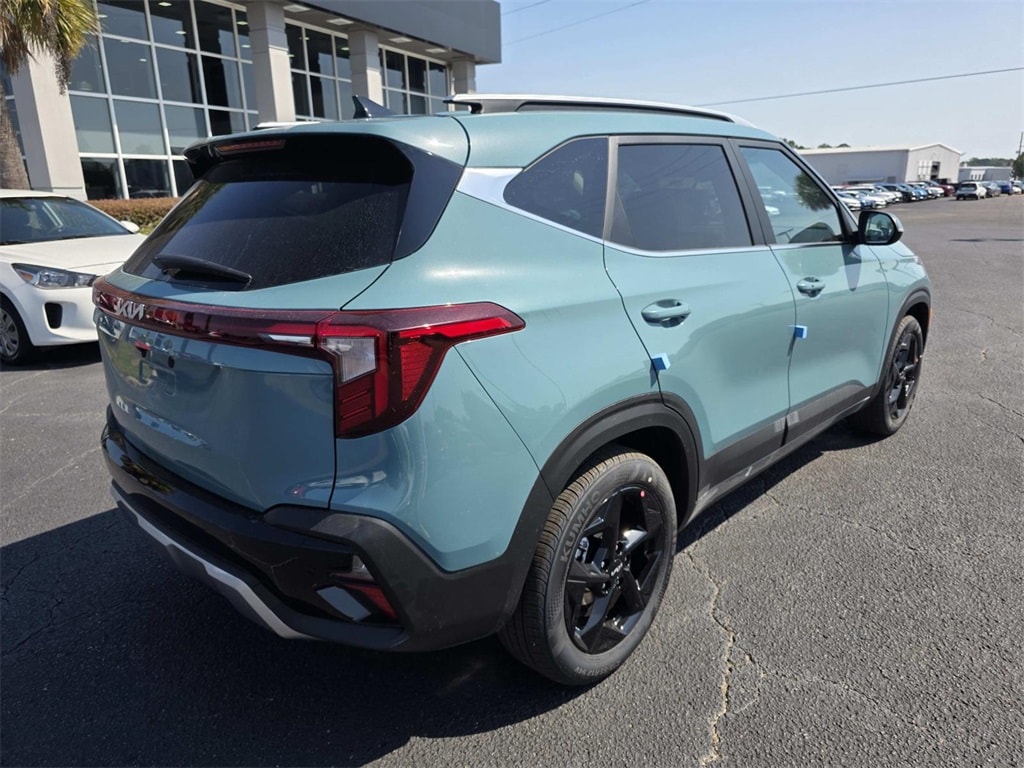 New 2026 Kia Seltos EX SUV