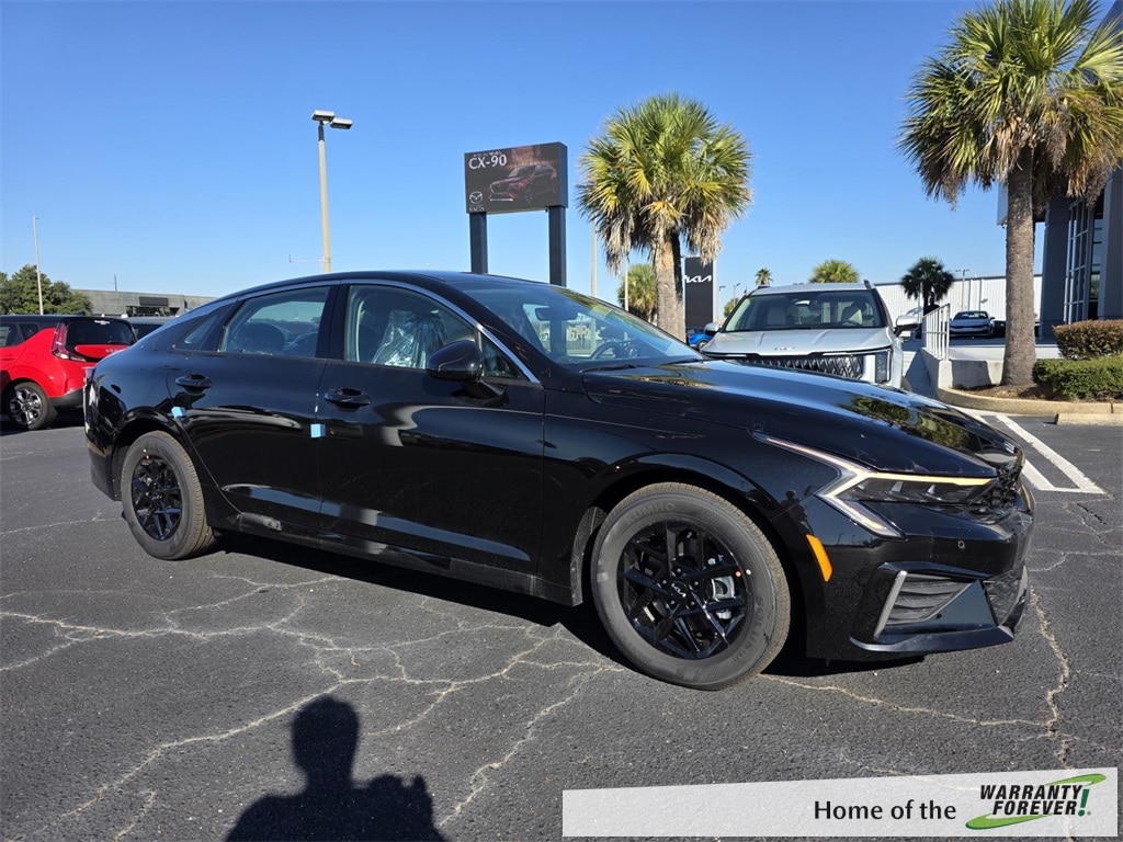 2026 Kia K5 LXS's photo