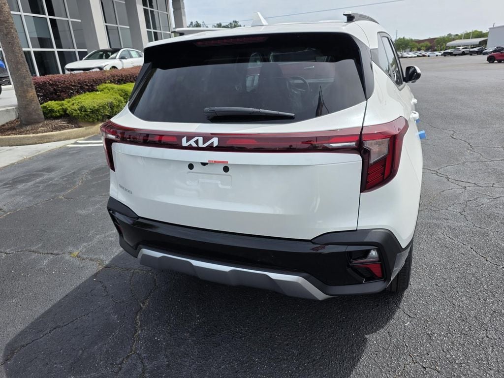 New 2026 Kia Seltos S SUV
