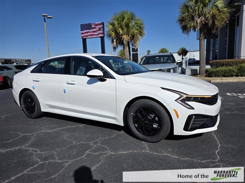 New 2026 Kia K5 LXS Sedan