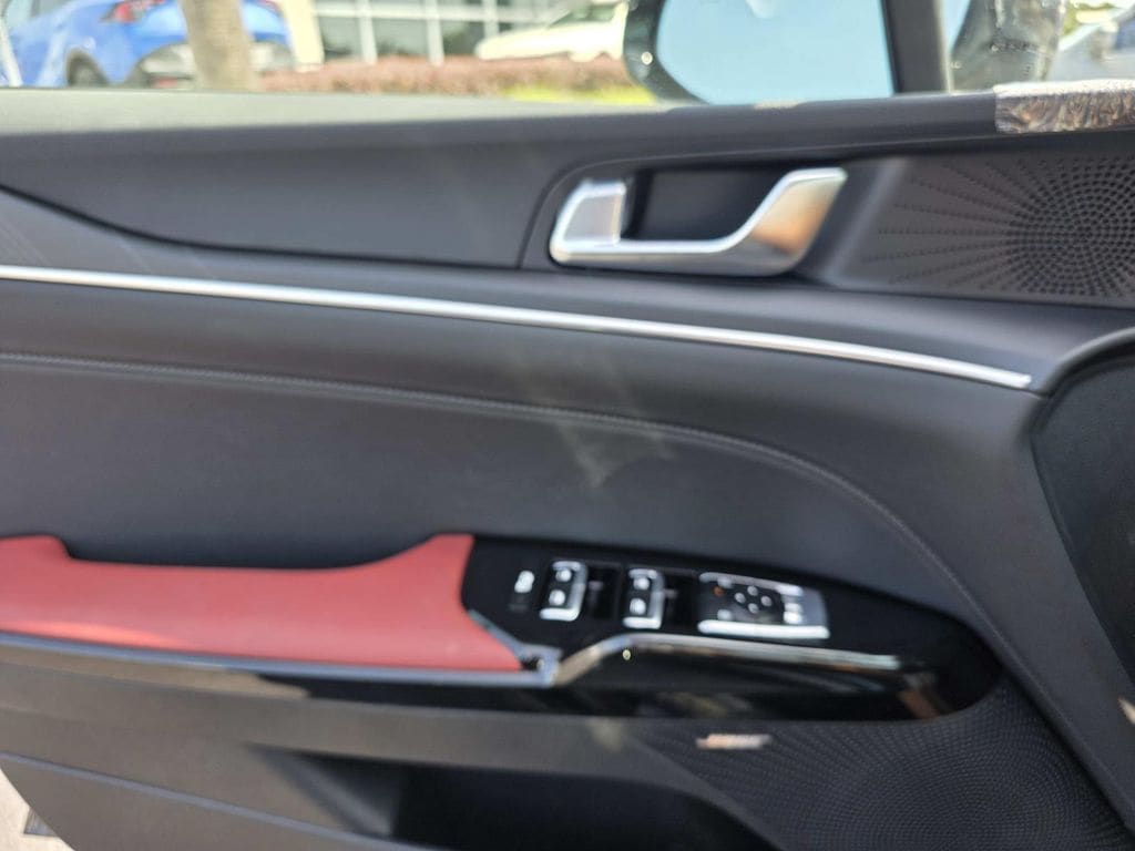 2026 Kia K5 GT-Line - Photo 14