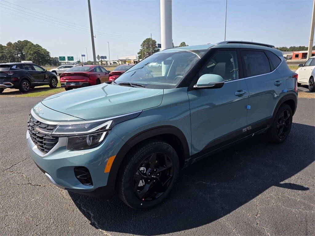 New 2026 Kia Seltos EX SUV
