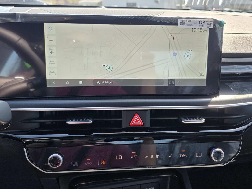 2025 Kia K5 GT - Photo 6