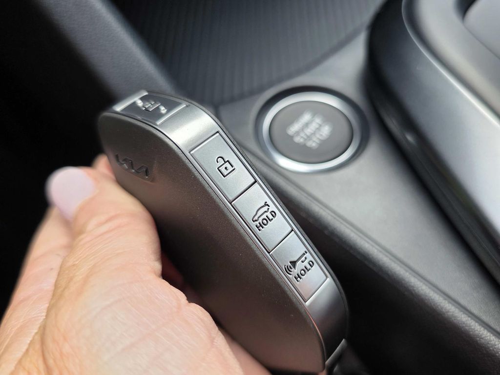 2026 Kia K4 LXS - Photo 14