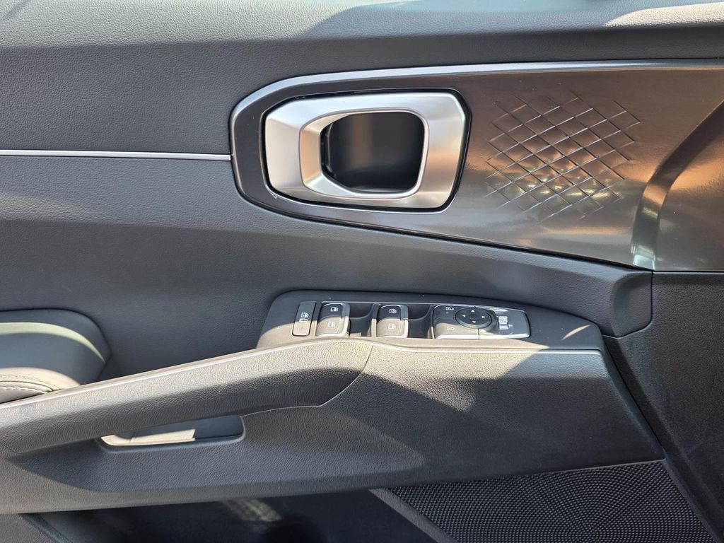 2026 Kia Sorento EX - Photo 14