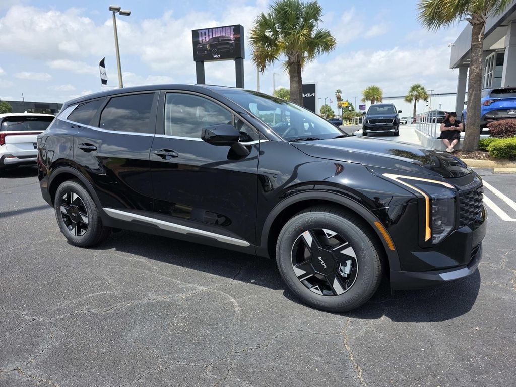 New 2026 Kia Sportage LX SUV