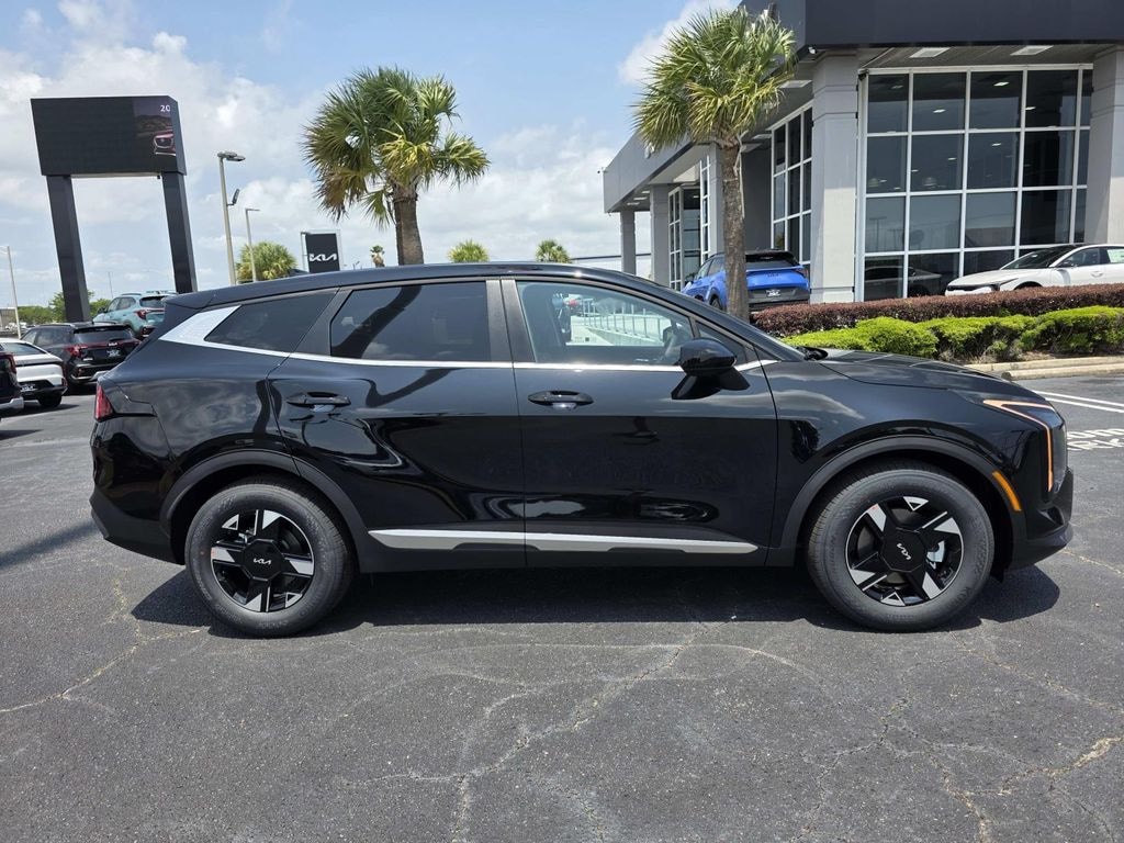 New 2026 Kia Sportage LX SUV