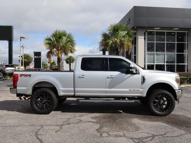 Used 2019 Ford F-250 Super Duty Lariat with VIN 1FT7W2BT4KEC22417 for sale in Hattiesburg, MS