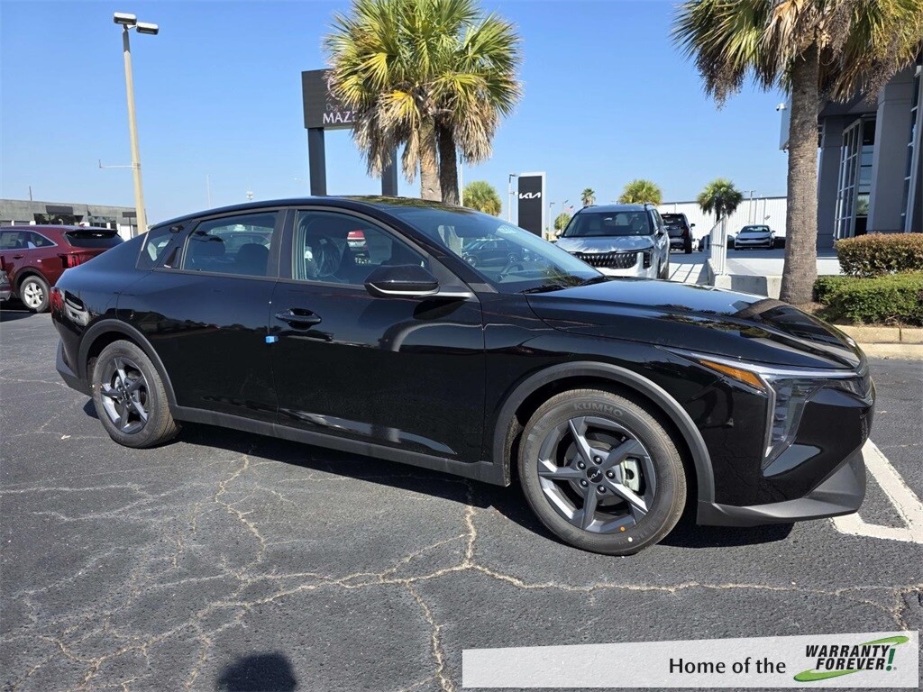 2025 Kia K4 LXS's photo