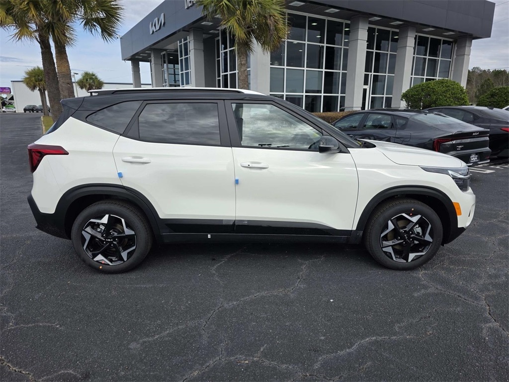 New 2026 Kia Seltos S SUV
