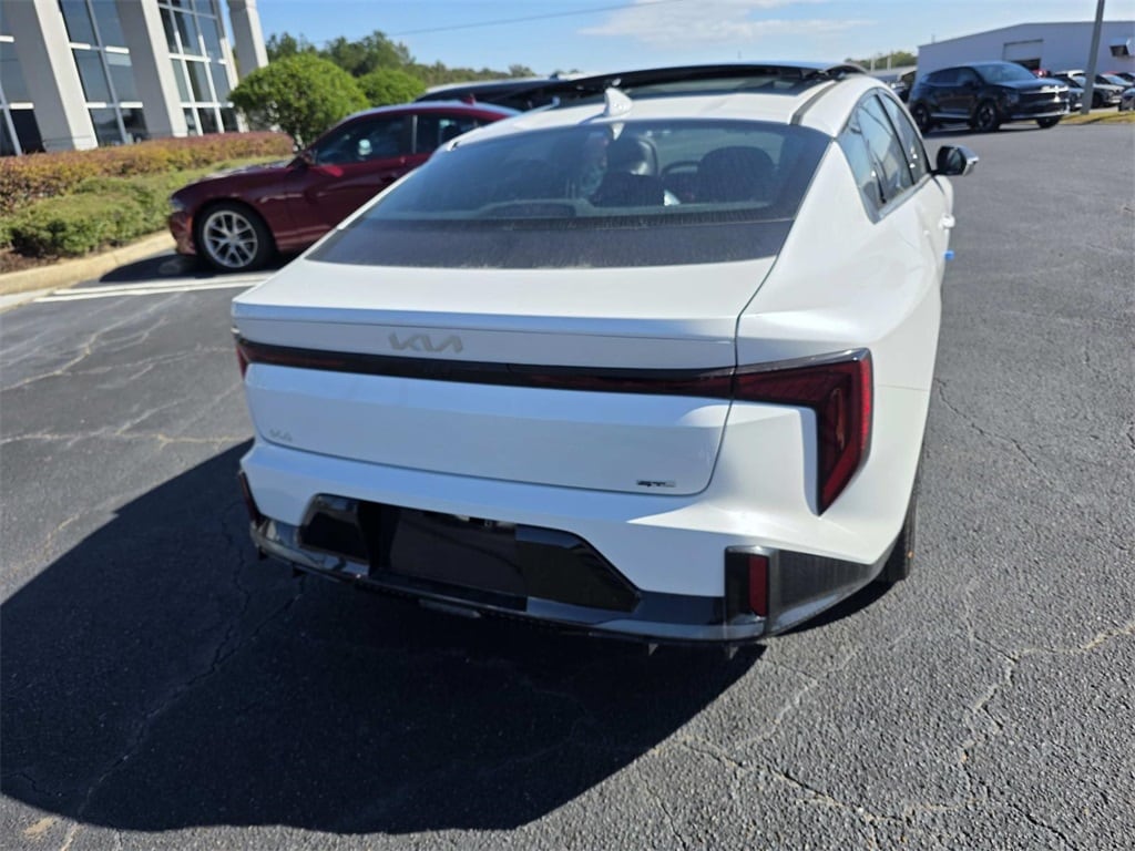 New 2025 Kia K4 GT-Line Sedan