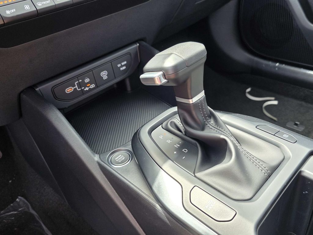 2026 Kia K4 LXS - Photo 9