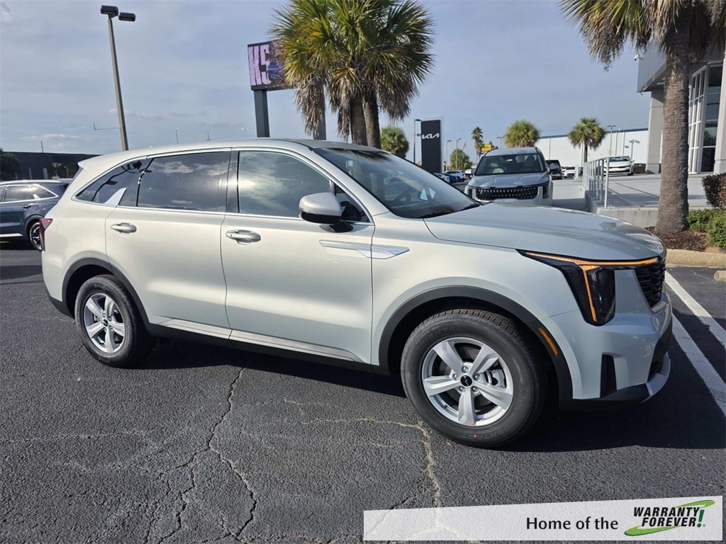 2026 Kia Sorento LX's photo